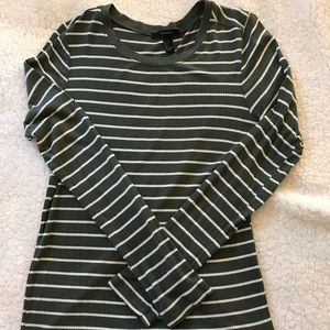 Forever 21 long sleeve shirt